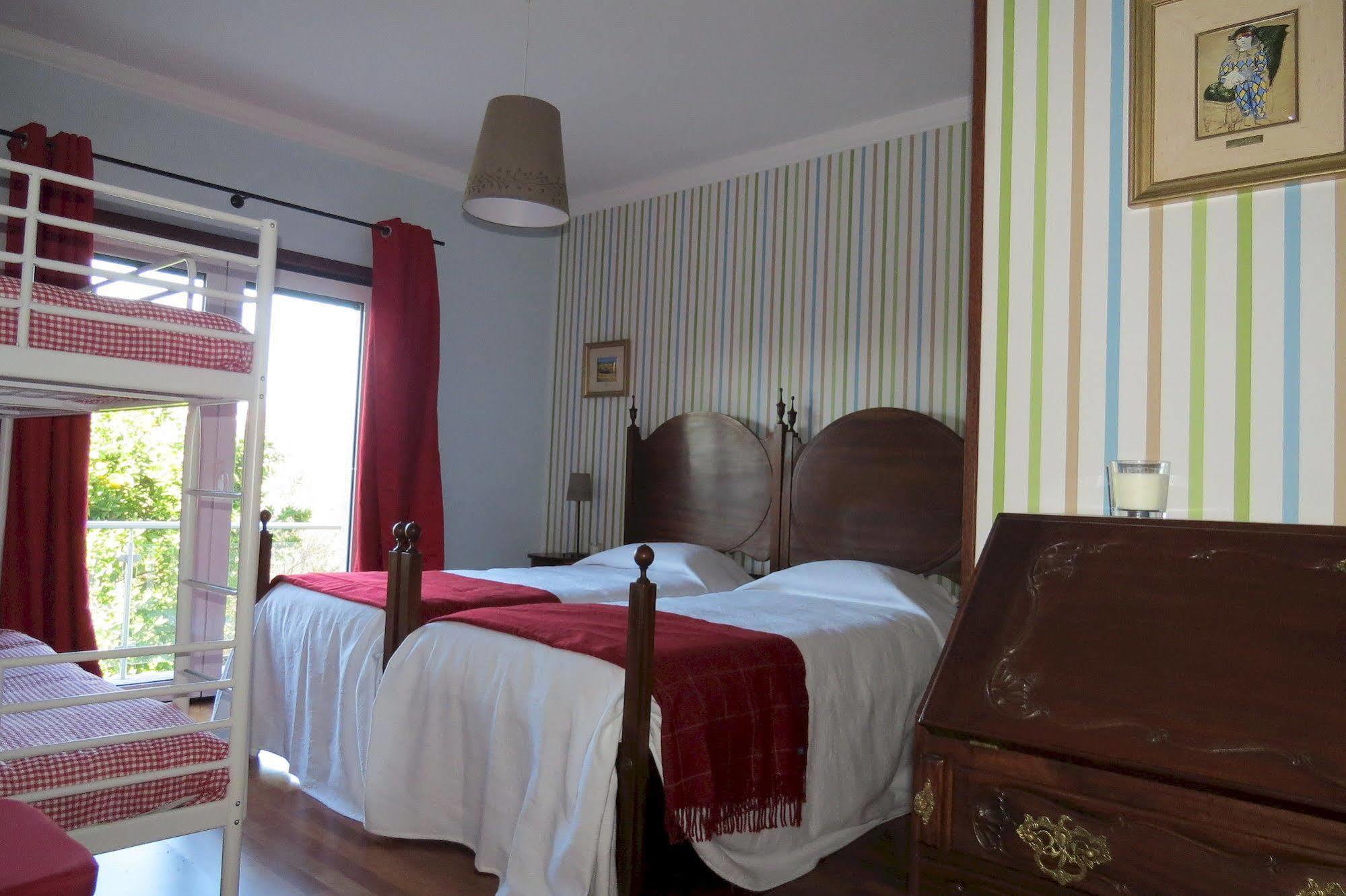 Sweet Home Braga Hostel & Guest House Bagian luar foto